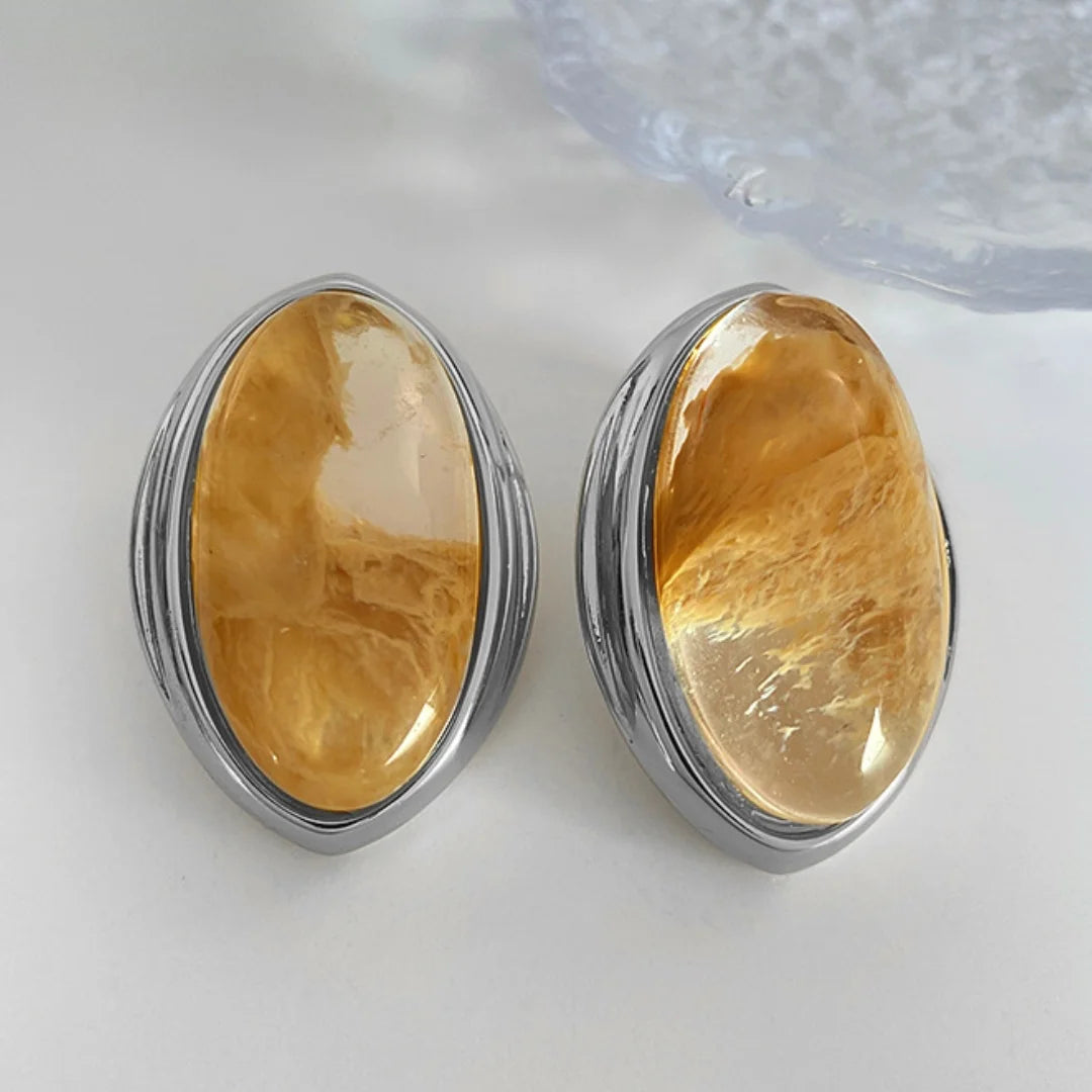 Anello regolabile in oro 18K con croce naturale,